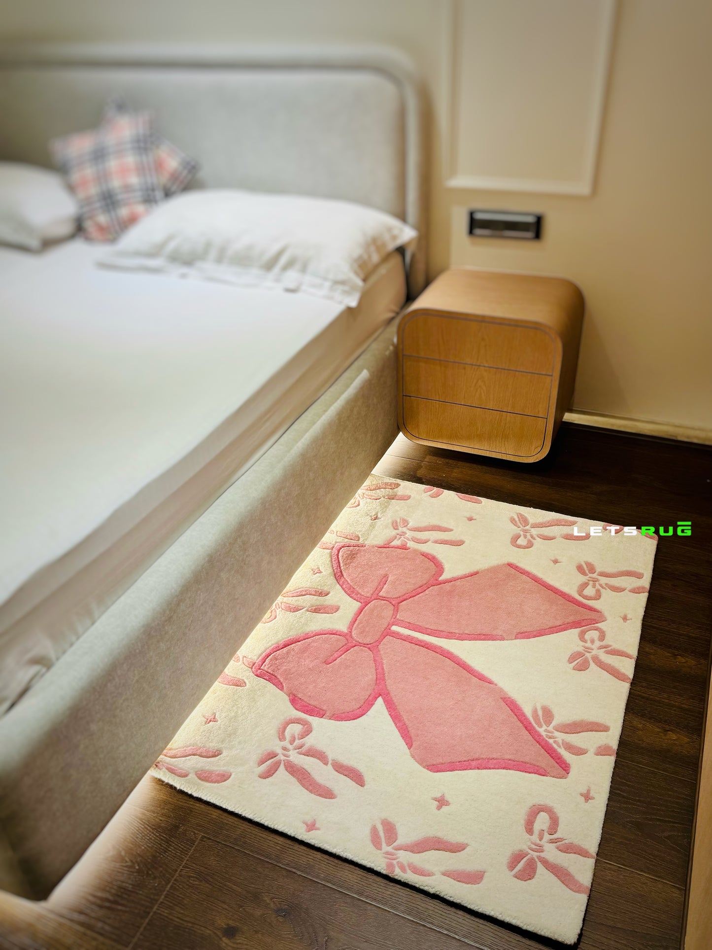 Pink Bow Tufted Rug | HandTufted Custom Rug