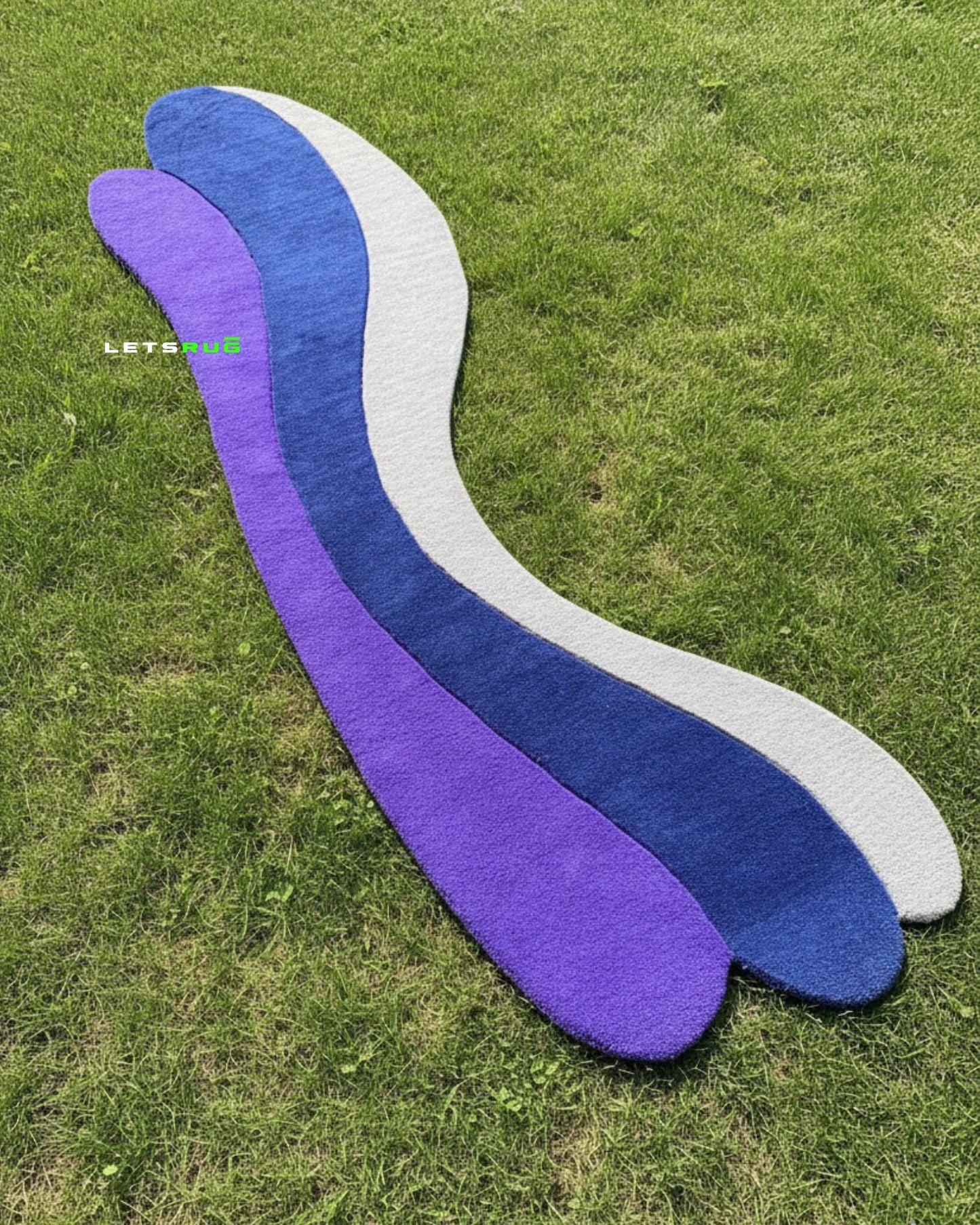 Wave Curves Tufted Rug | HandTufted Custom Rug