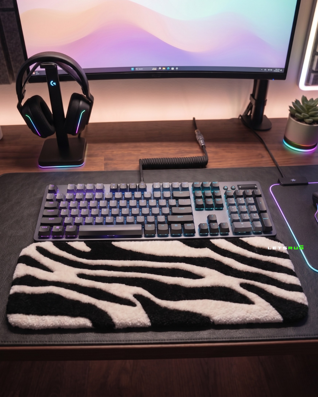Keyboard Rug - 22 | LetsRug.in