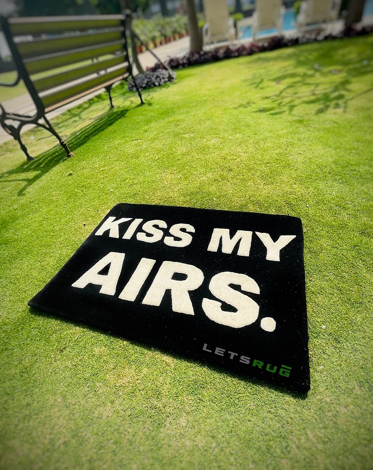 Kiss My Air  Handtufted Custom Rug | LetsRug.in