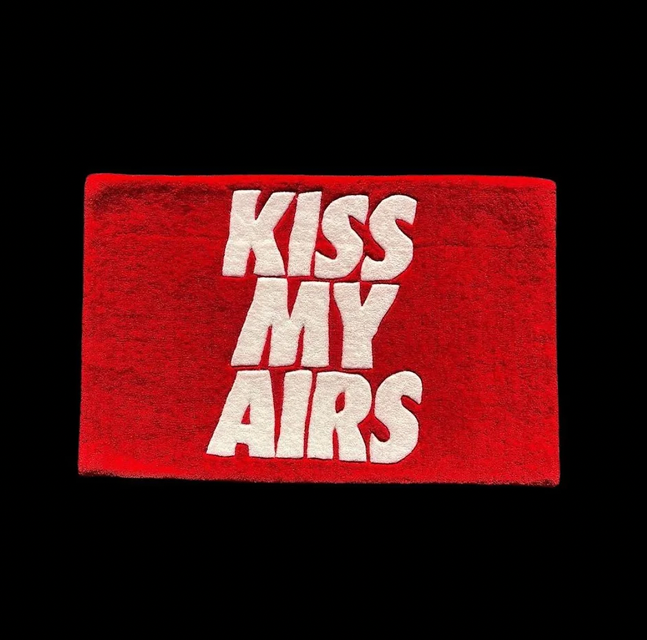 Kiss My Airs Rug by LetsRug