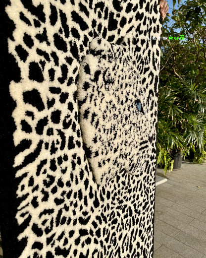 Luxury Snow Leopard Design Layered Rug | HandTufted Custom Rug